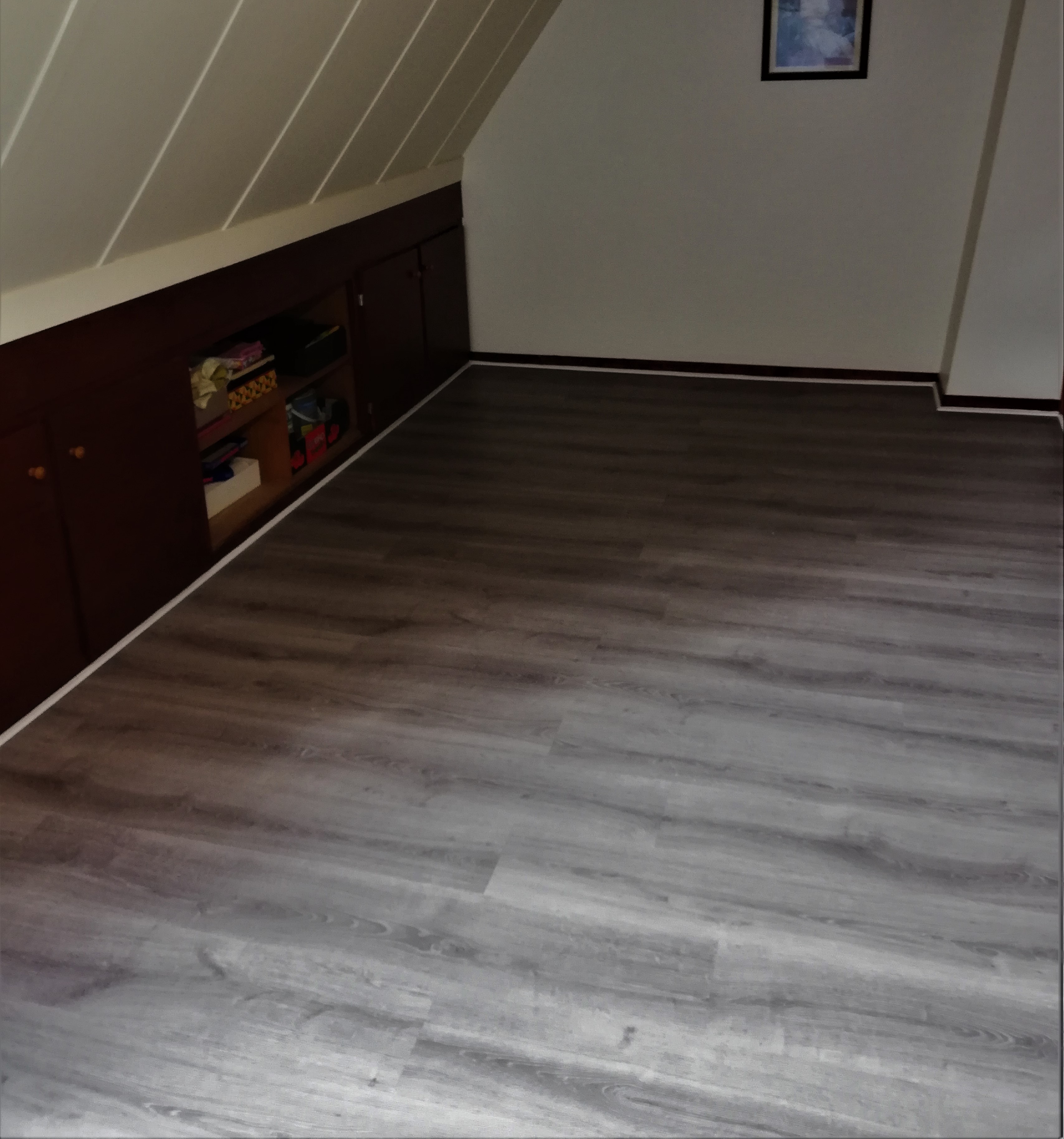 Pose de parquet stratifié Peinture Antoine